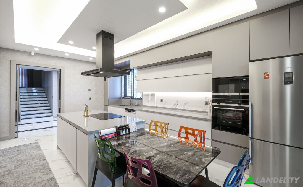 Single Family Home for Sale Bahcelievler, Gulkent Gol Villalari, 06830 Golbasi Ankara, Golbasi, Ankara, Turkiye. Photo 4