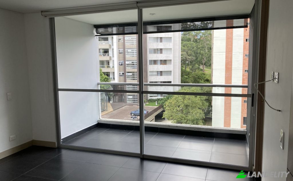 Apartment for Sale Cl Sur, El Poblado, Medellin, Antioquia, Colombia. Photo 10