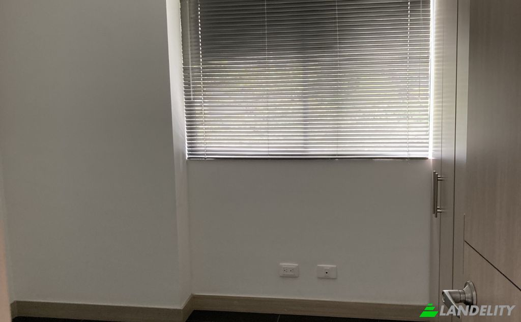 Apartment for Sale Cl Sur, El Poblado, Medellin, Antioquia, Colombia. Photo 7