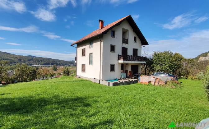 Dom jednorodzinny na sprzedaż - Kostajnica, Bosnia and Herzegovina