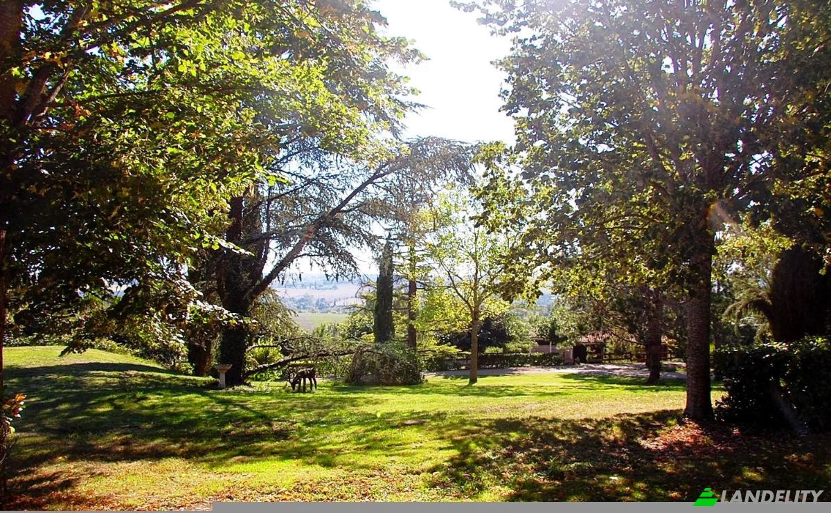 Mansion for Sale 28 Av de Villefranche, 31460 Caraman, Caraman, Haute-Garonne, Occitanie, France. Photo 10