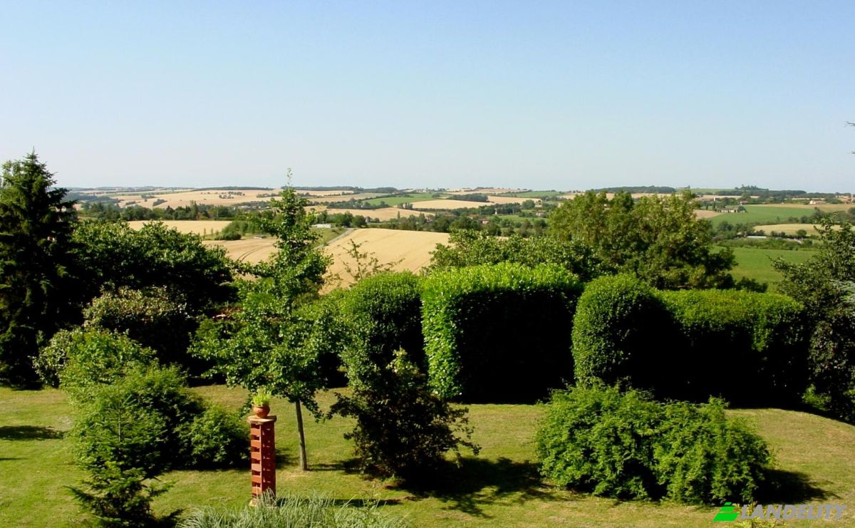 Mansion for Sale 28 Av de Villefranche, 31460 Caraman, Caraman, Haute-Garonne, Occitanie, France. Photo 6