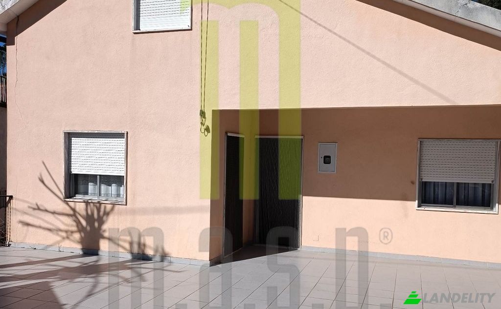 Single Family Home for Sale Dr Jose Germano Ferreira de Oliveira, Sao Giao, Oliveira do Hospital, Coimbra District, Portugal. Photo 1