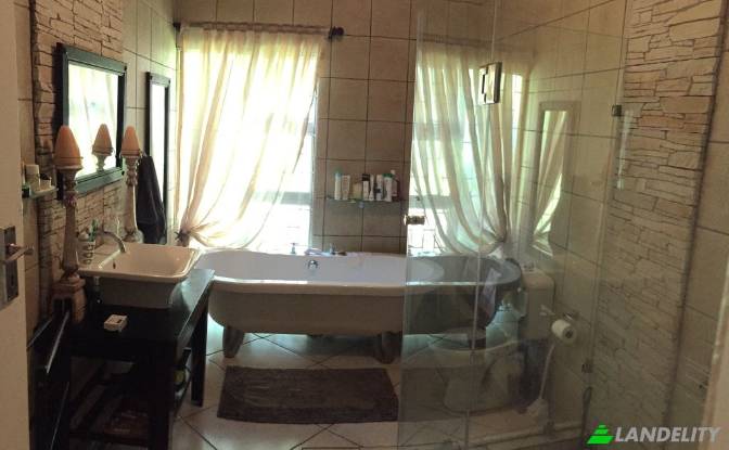 Single Family Home for Sale Ridge Rd, Bazley Beach. Photo#4