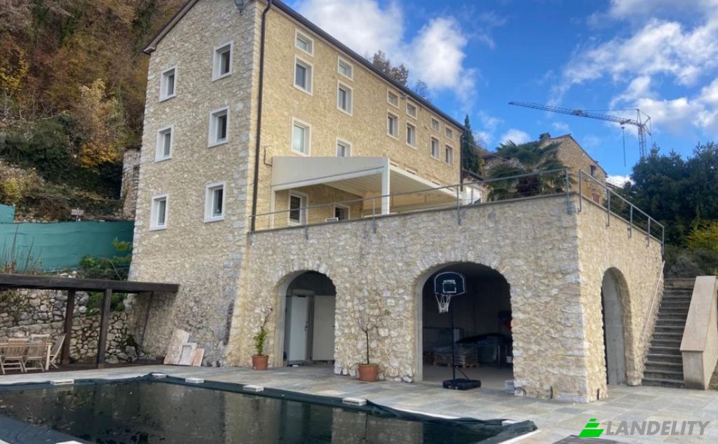 Односімейний будинок продаж Via Trenti, 36062 Lusiana Conco VI, Lusiana Conco VI, Province of Vicenza, Veneto, Italy. Фото 1