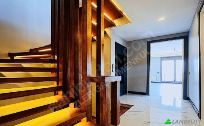 Single Family Home for Sale Fatih. Photo#3