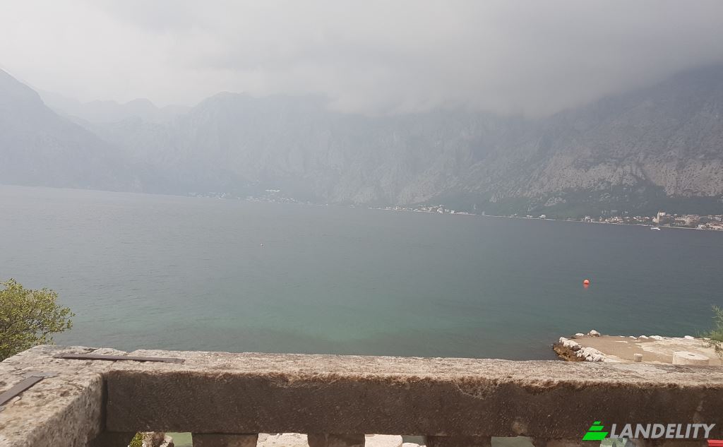 Single Family Home for Sale Jadranska magistrala, Prcanj, Kotor Municipality, Montenegro. Photo 2