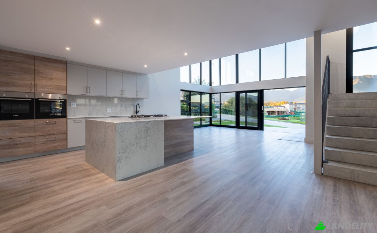 Single Family Home for Sale Buchu Close, George, Garden Route District Municipality, Western Cape, South Africa. Photo 13