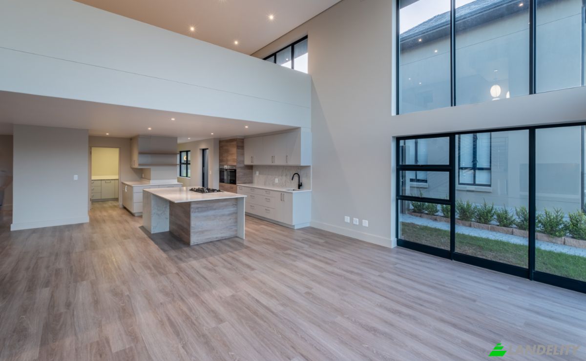 Single Family Home for Sale Buchu Close, George, Garden Route District Municipality, Western Cape, South Africa. Photo 19