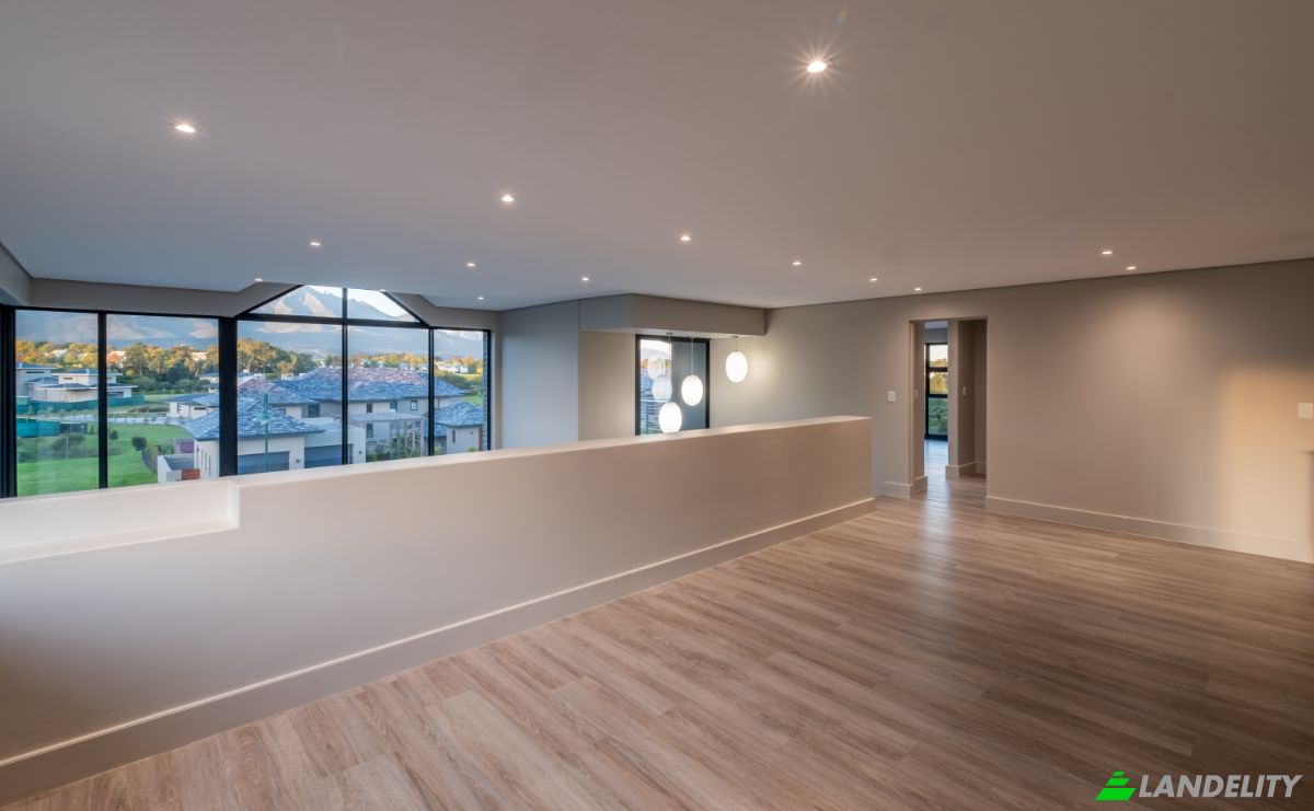 Single Family Home for Sale Buchu Close, George, Garden Route District Municipality, Western Cape, South Africa. Photo 21