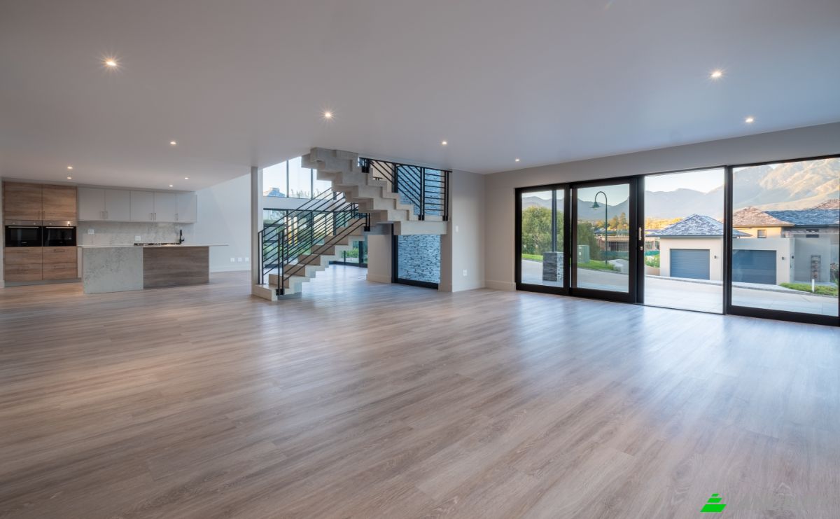 Single Family Home for Sale Buchu Close, George, Garden Route District Municipality, Western Cape, South Africa. Photo 9