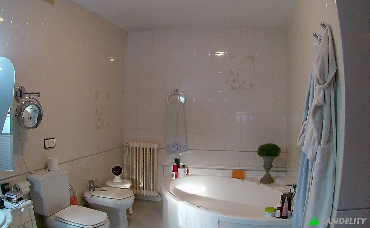 Single Family Home for Sale Carrer Arc, Sant Just Desvern, Barcelona, Catalonia, Spain. Photo 13