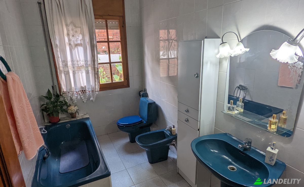 Single Family Home for Sale Carrer Arc, Sant Just Desvern, Barcelona, Catalonia, Spain. Photo 8