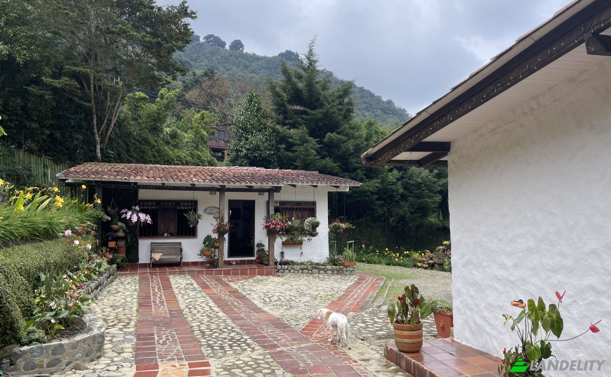 Single Family Home for Sale Dapa Clle de las antenas, Yumbo, Valle del Cauca, Colombia. Photo 1