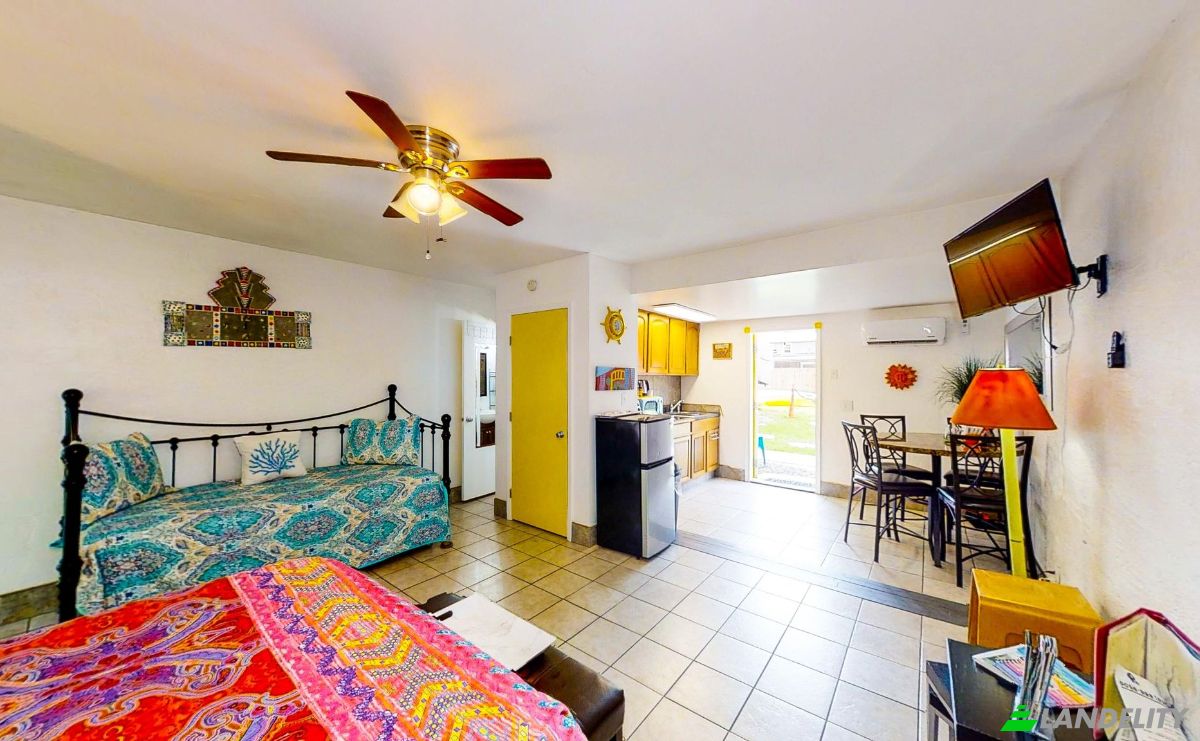 Single Family Home for Sale Shoal Line Blvd, Spring Hill, FL 34607, USA, Weeki Wachee Gardens, Hernando County, Florida, United States. Photo 7