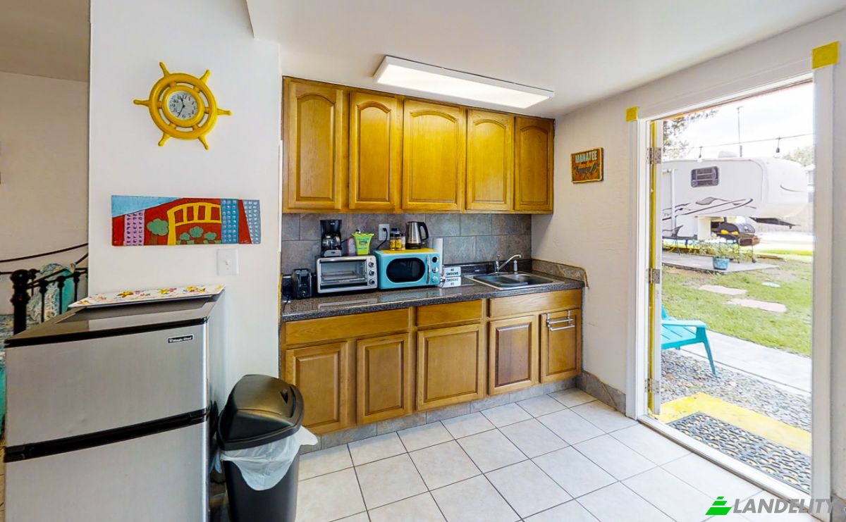 Single Family Home for Sale Shoal Line Blvd, Spring Hill, FL 34607, USA, Weeki Wachee Gardens, Hernando County, Florida, United States. Photo 15