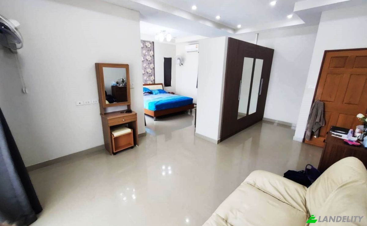 Single Family Home for Sale Ban Yang, Mueang Buri Ram District, Buri Ram, Thailand, Buri Ram 31000. Photo 6