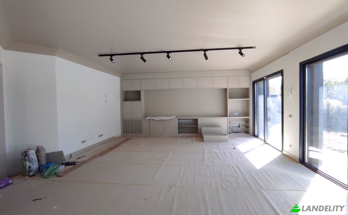 Single Family Home for Sale Amalia Rodrigues, Cascais, Lisbon, Portugal. Photo 10