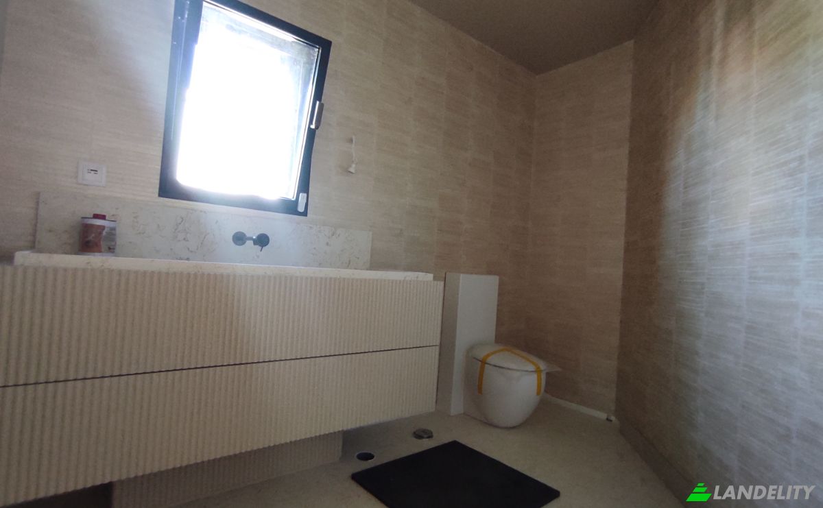 Single Family Home for Sale Amalia Rodrigues, Cascais, Lisbon, Portugal. Photo 13