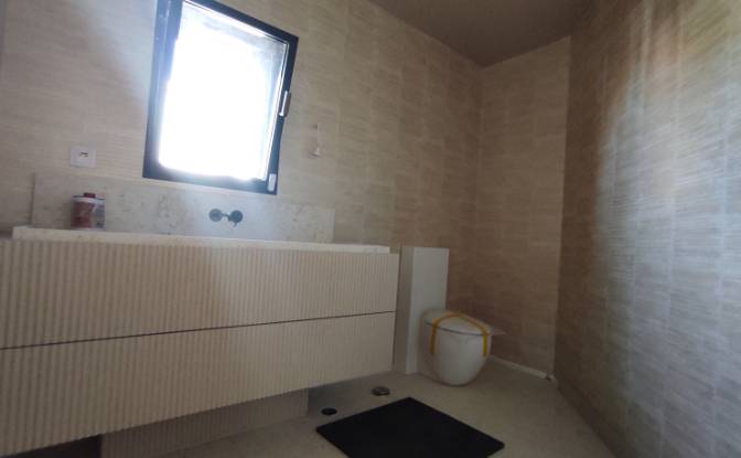 Single Family Home for Sale Amalia Rodrigues. Photo#13 Single Family Home for Sale Amalia Rodrigues. Photo#13