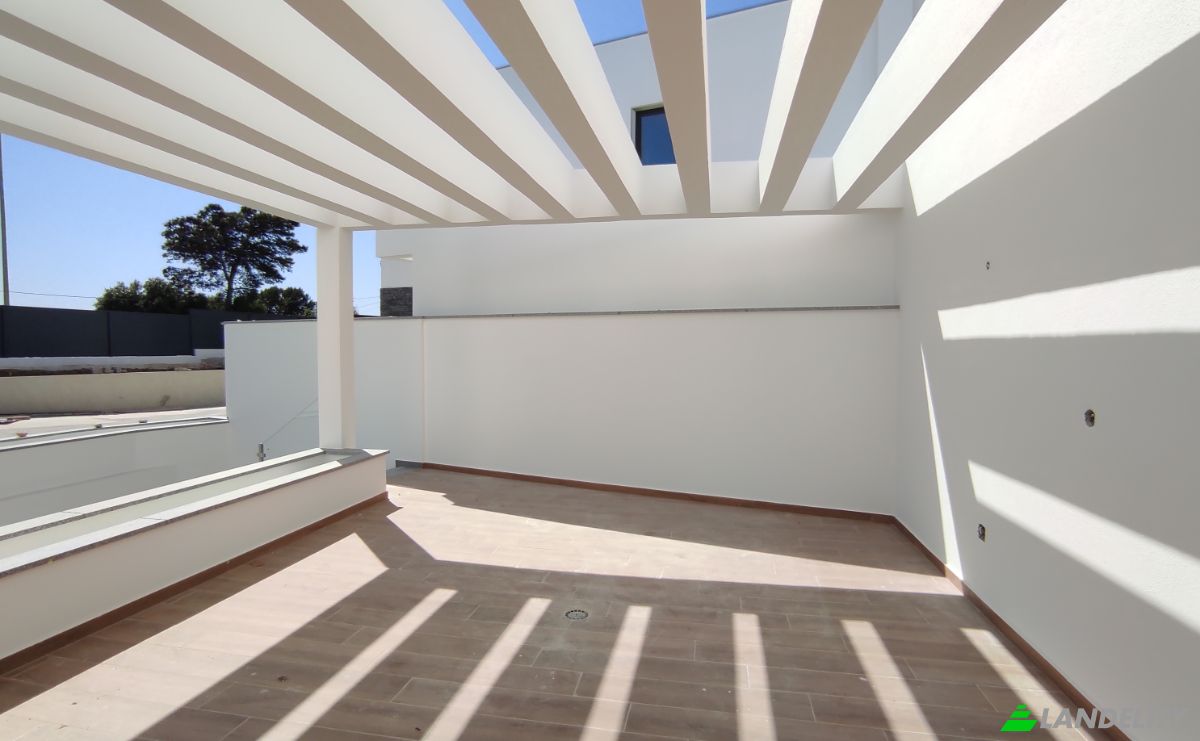 Single Family Home for Sale Humberto Delgado, Alcabideche, Cascais, Lisbon, Portugal. Photo 15