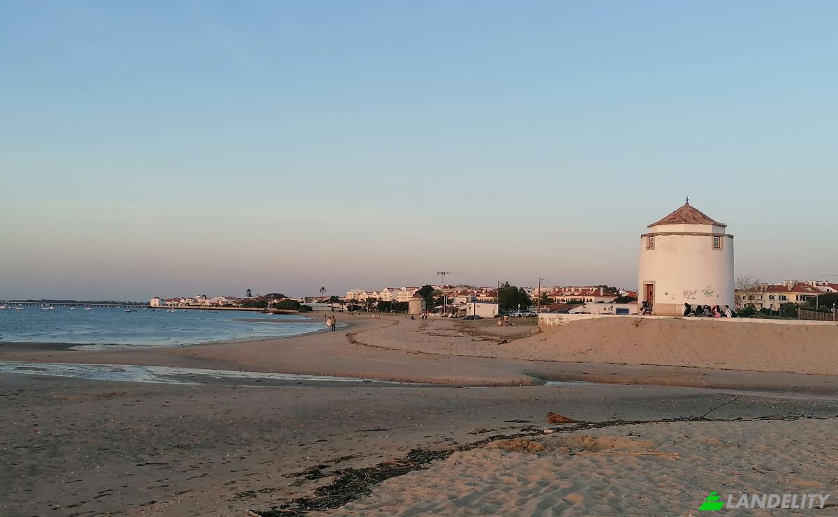 Single Family Home for Sale das Framboesas, Alcochete, Setubal, Portugal. Photo 1