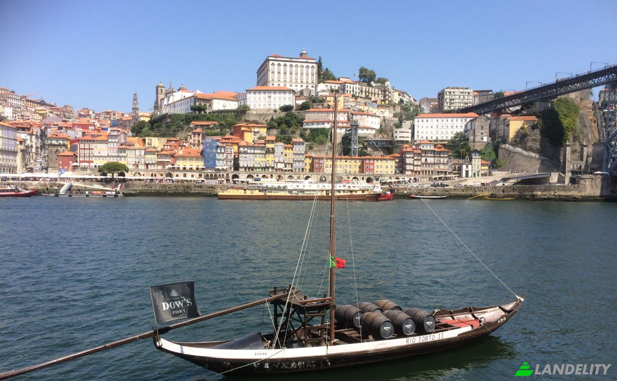 Apartment for Sale Av da Beira-Mar, Vila Nova de Gaia, Porto District, Portugal. Photo 19