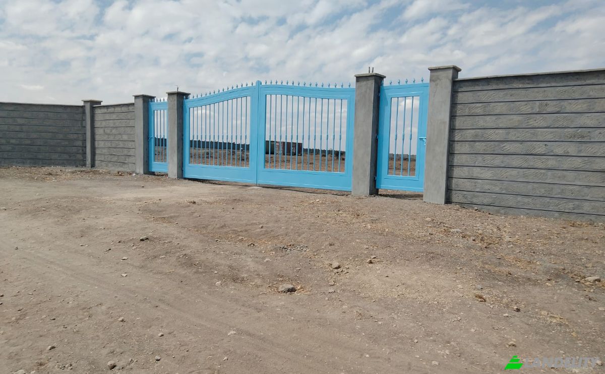 Land/Lot for Sale Olooloitikosh, Central, Kajiado County, Kenya. Photo 2