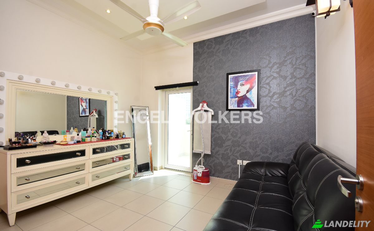 Single Family Home for Sale Dubai, Jebel Ali Village, United Arab Emirates, Al Furjan. Photo 2