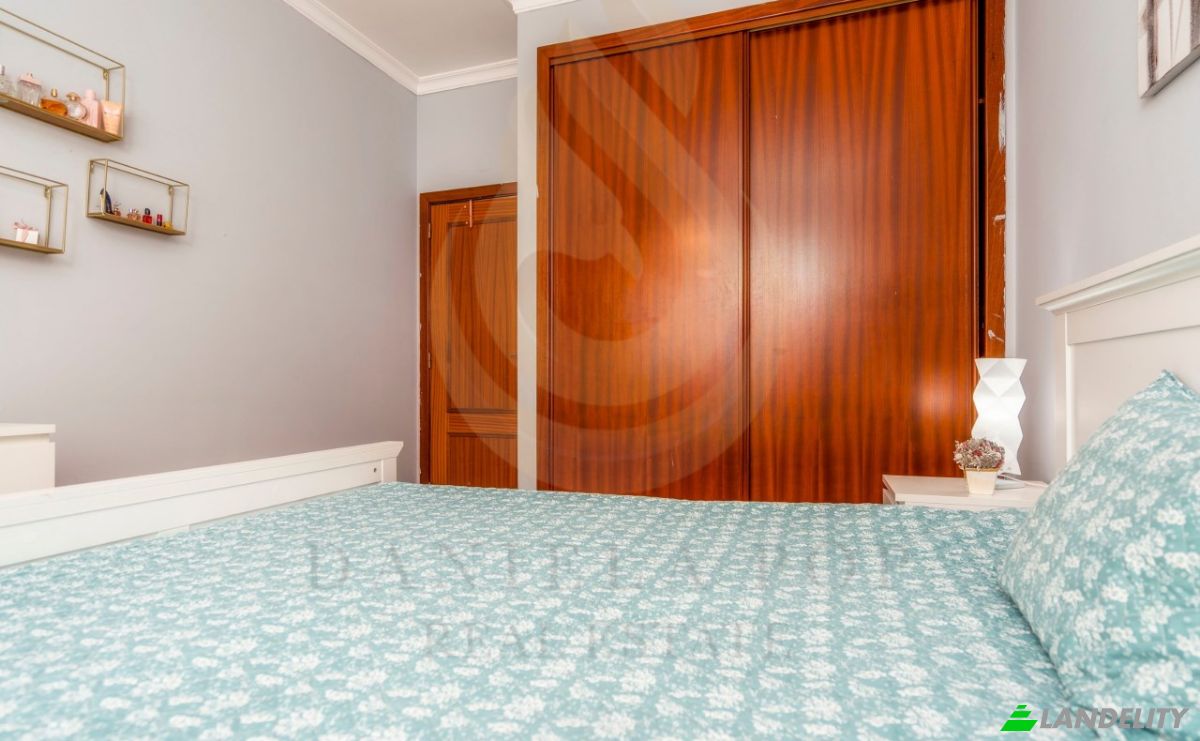 Single Family Home for Sale Rua Francisco Lazaro, Olhao, Faro District, Portugal. Photo 9