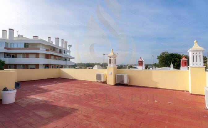 Single Family Home for Sale Rua Francisco Lazaro. Photo#12 Single Family Home for Sale Rua Francisco Lazaro. Photo#12