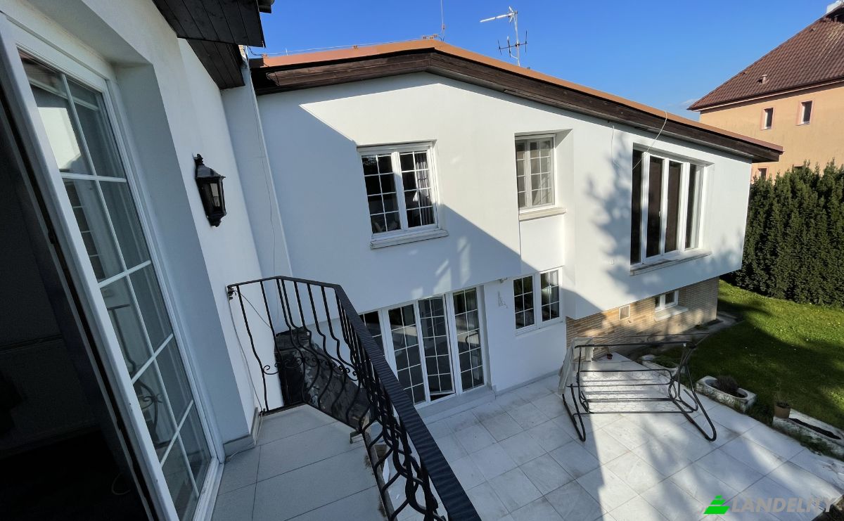 Односімейний будинок продаж Prazskeho povstani, Praha-Kunratice, Prague, Hlavni mesto Praha, Czechia. Фото 1